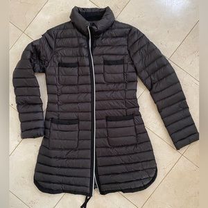 KENNETH COLE lightweight puffy jacket